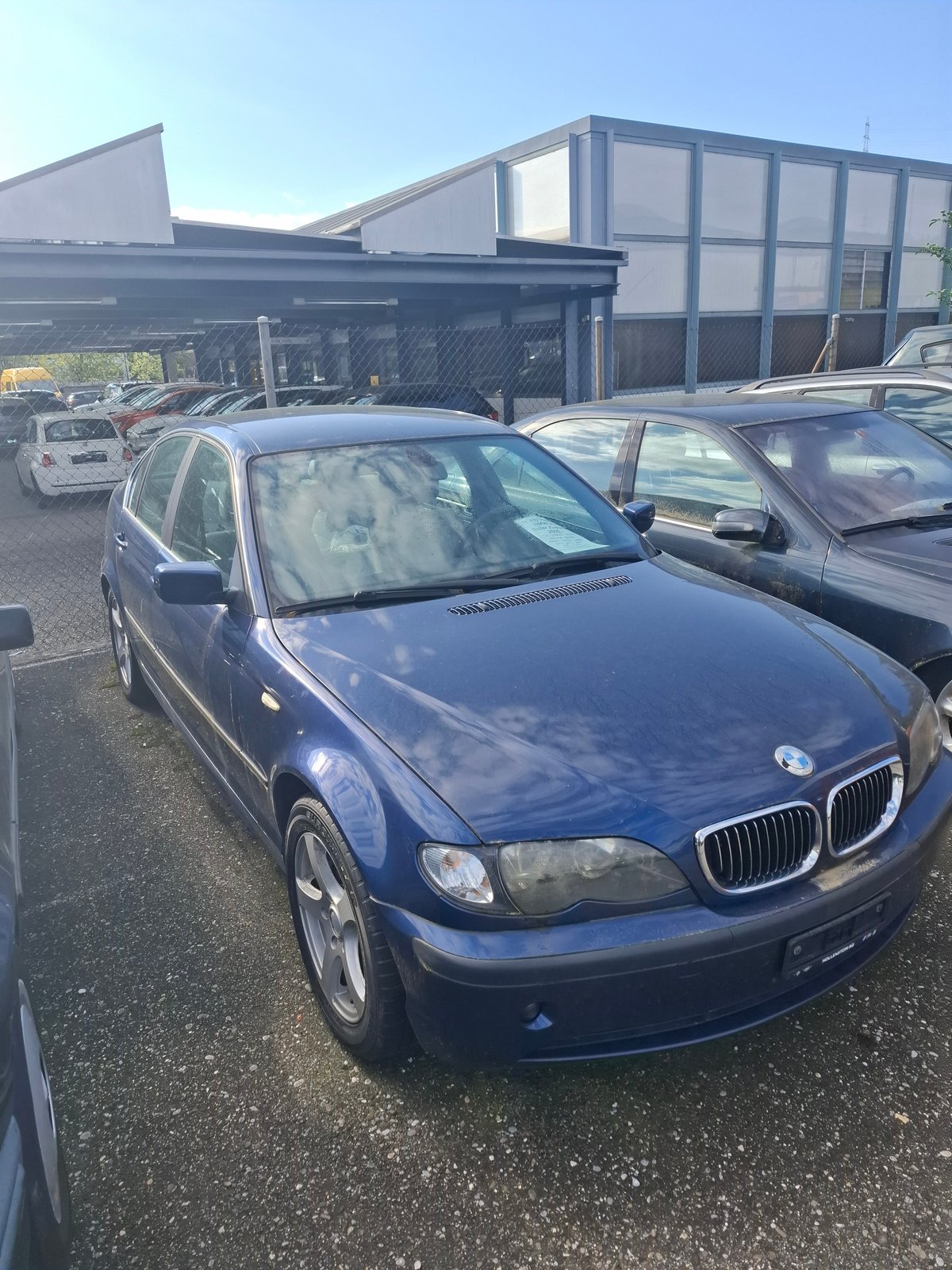 BMW 318i, Benzin, Occasion / Gebraucht, Handschaltung - 2