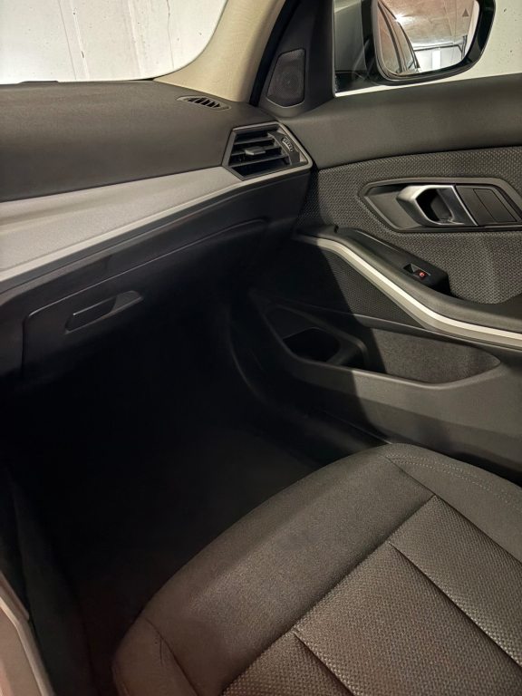 BMW 318 318i, Benzina, Occasioni / Usate, Automatico - 6