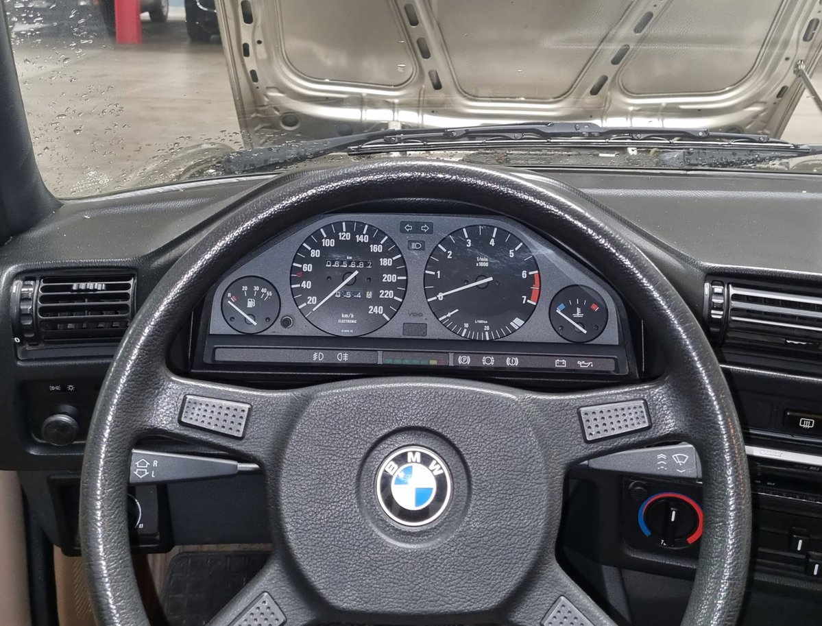 BMW 318i A, Benzin, Oldtimer, Automat - 7
