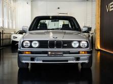 BMW 318iS, Essence, Occasion / Utilisé, Manuelle - 2