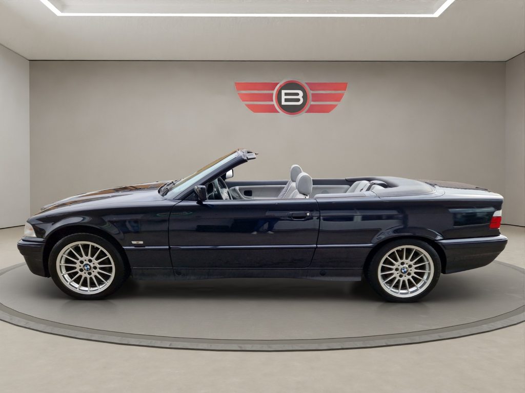 BMW 320i Cabrio, Essence, Occasion / Utilisé, Manuelle - 3