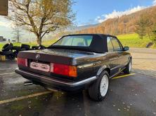 BMW 320i Cabrio, Essence, Occasion / Utilisé, Manuelle - 4