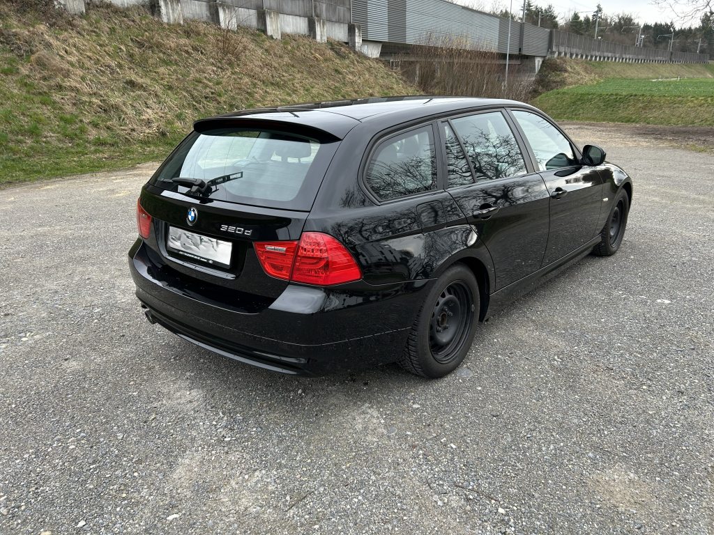 BMW 320 320d, Diesel, Second hand / Used, Automatic - 4