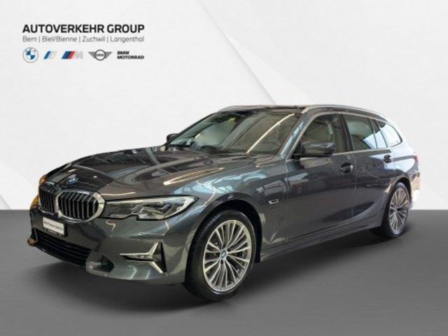 BMW 320e Touring Luxury, Hybride Rechargeable Essence/Électricité, Occasion / Utilisé, Automatique