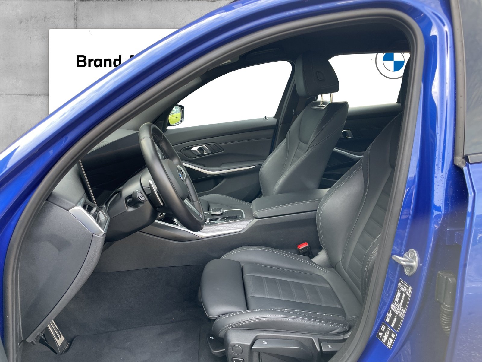 BMW 320d SAG Touring, Mild-Hybrid Diesel/Elektro, Occasion / Gebraucht, Automatik - 7