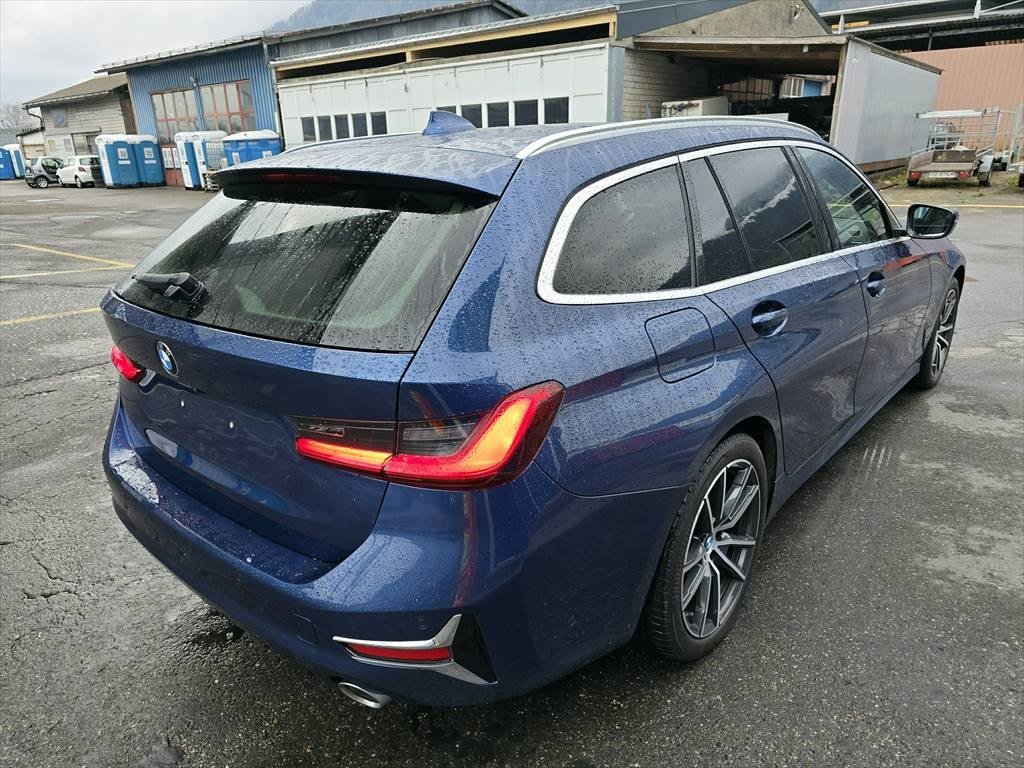 BMW 320d 48V Touring Luxury Line Steptronic, Mild-Hybrid Diesel/Electric, Second hand / Used, Automatic - 5