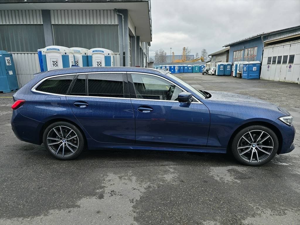 BMW 320d 48V Touring Luxury Line Steptronic, Mild-Hybrid Diesel/Electric, Second hand / Used, Automatic - 6