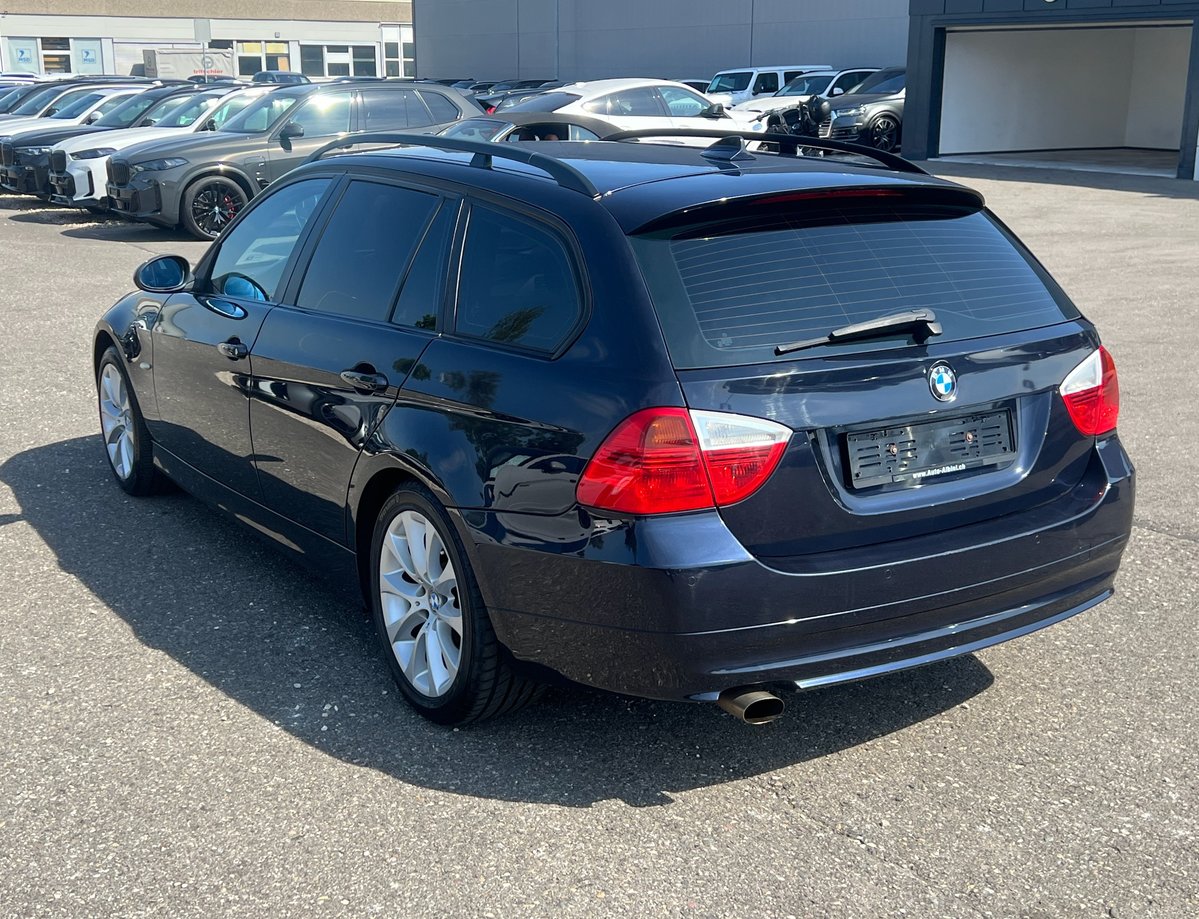 BMW 320i Touring, Benzin, Occasion / Gebraucht, Handschaltung - 3