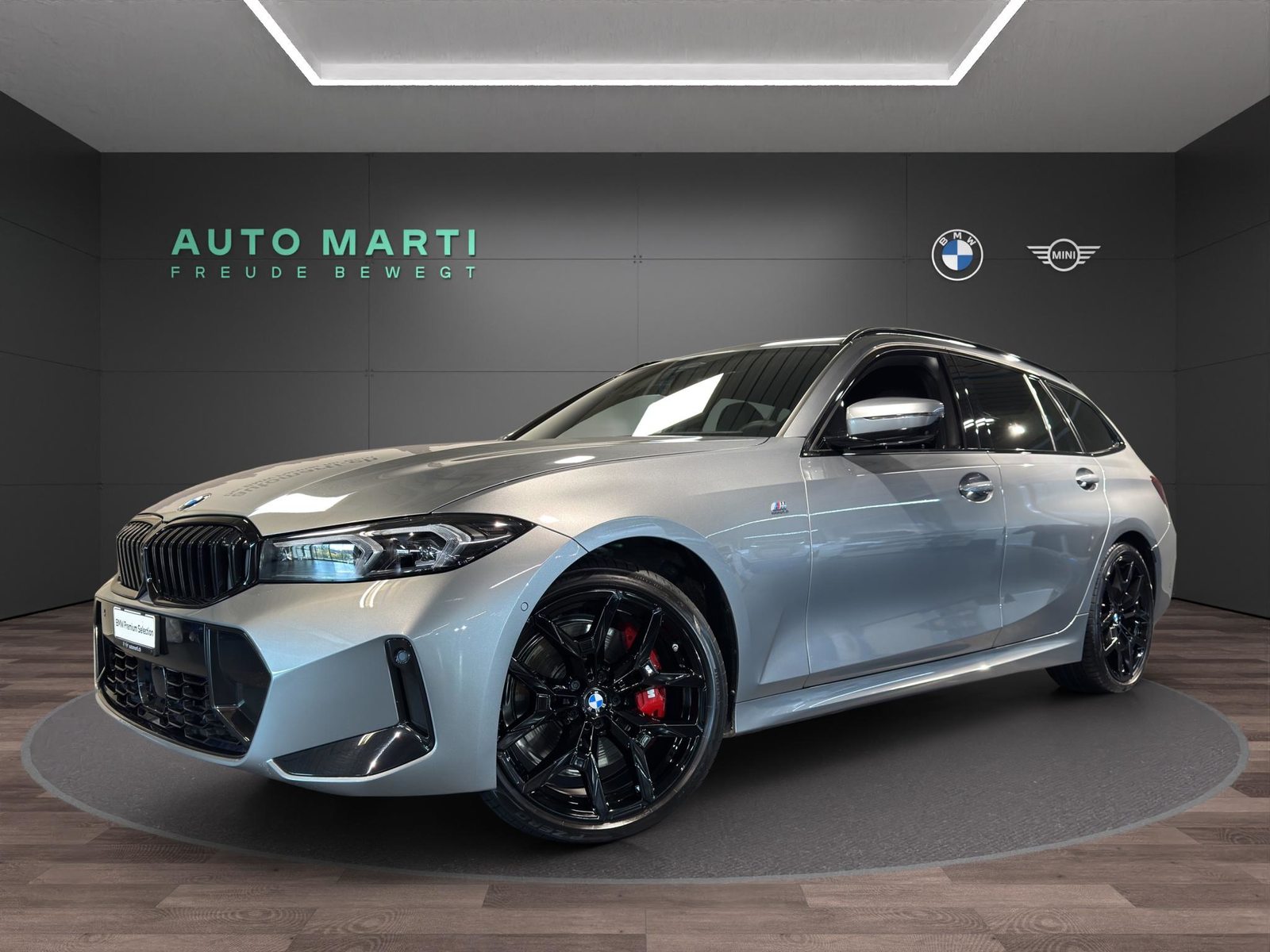 BMW 320d xDrive SAG Touring