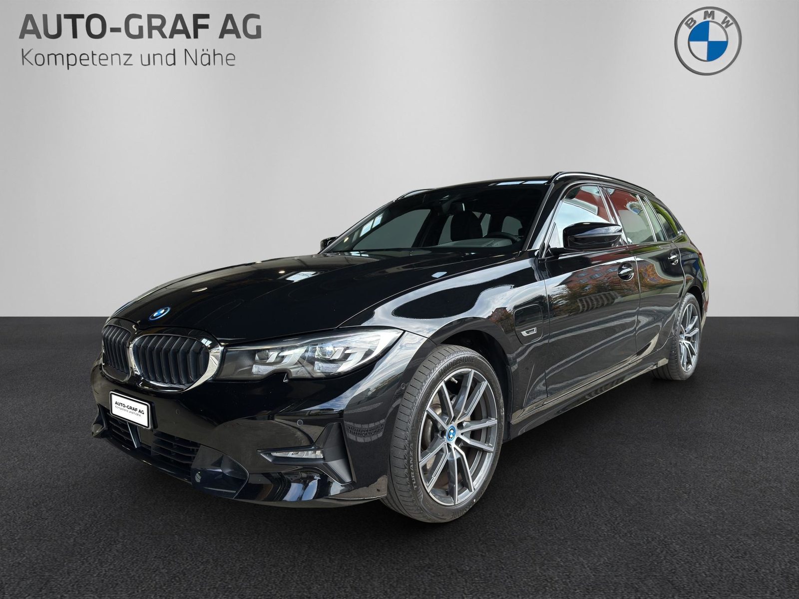 BMW 320e Touring Sport Line Steptronic