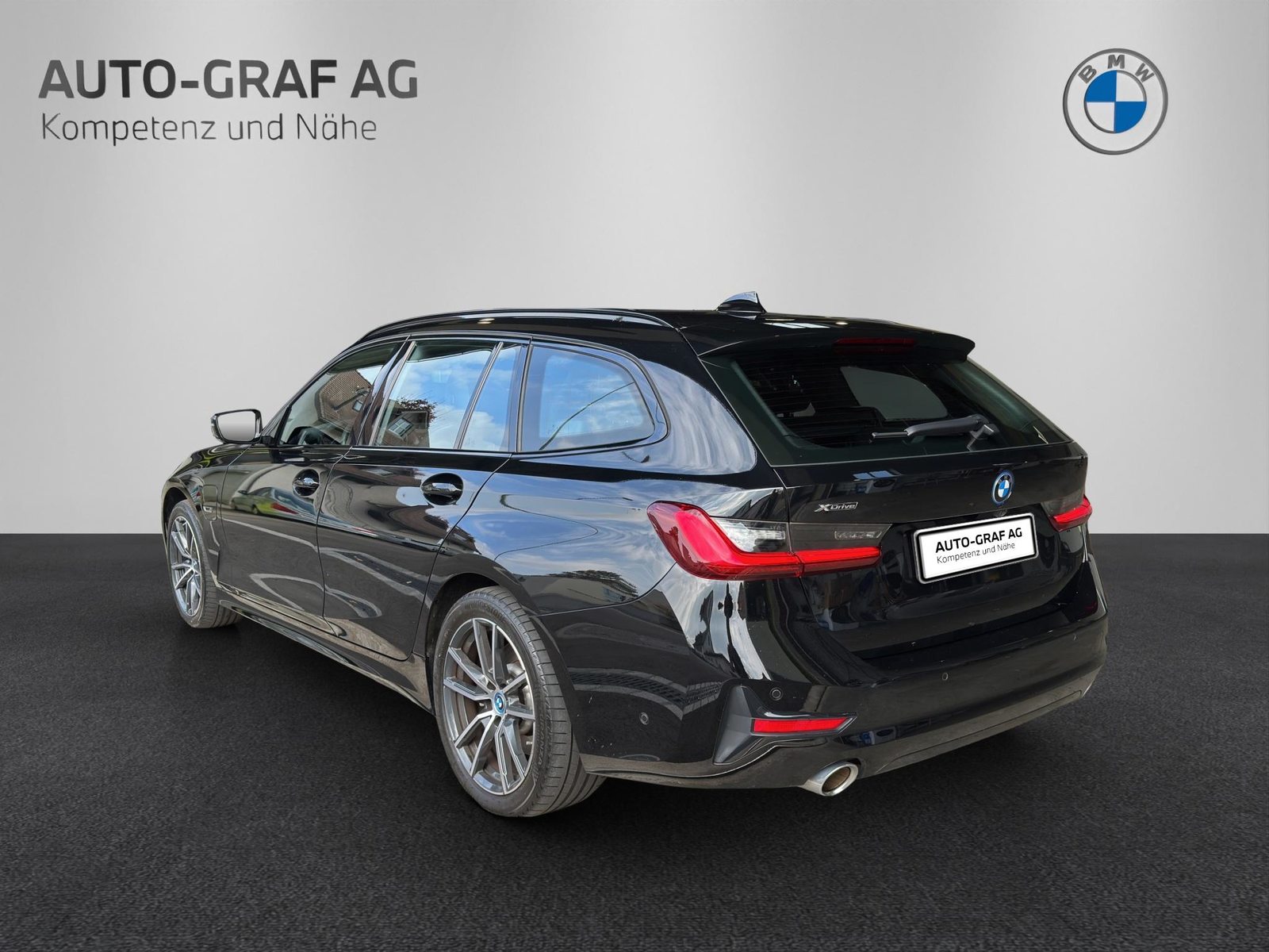 BMW 320e Touring Sport Line Steptronic, Plug-in-Hybrid Benzin/Elektro, Occasion / Gebraucht, Automatik - 3