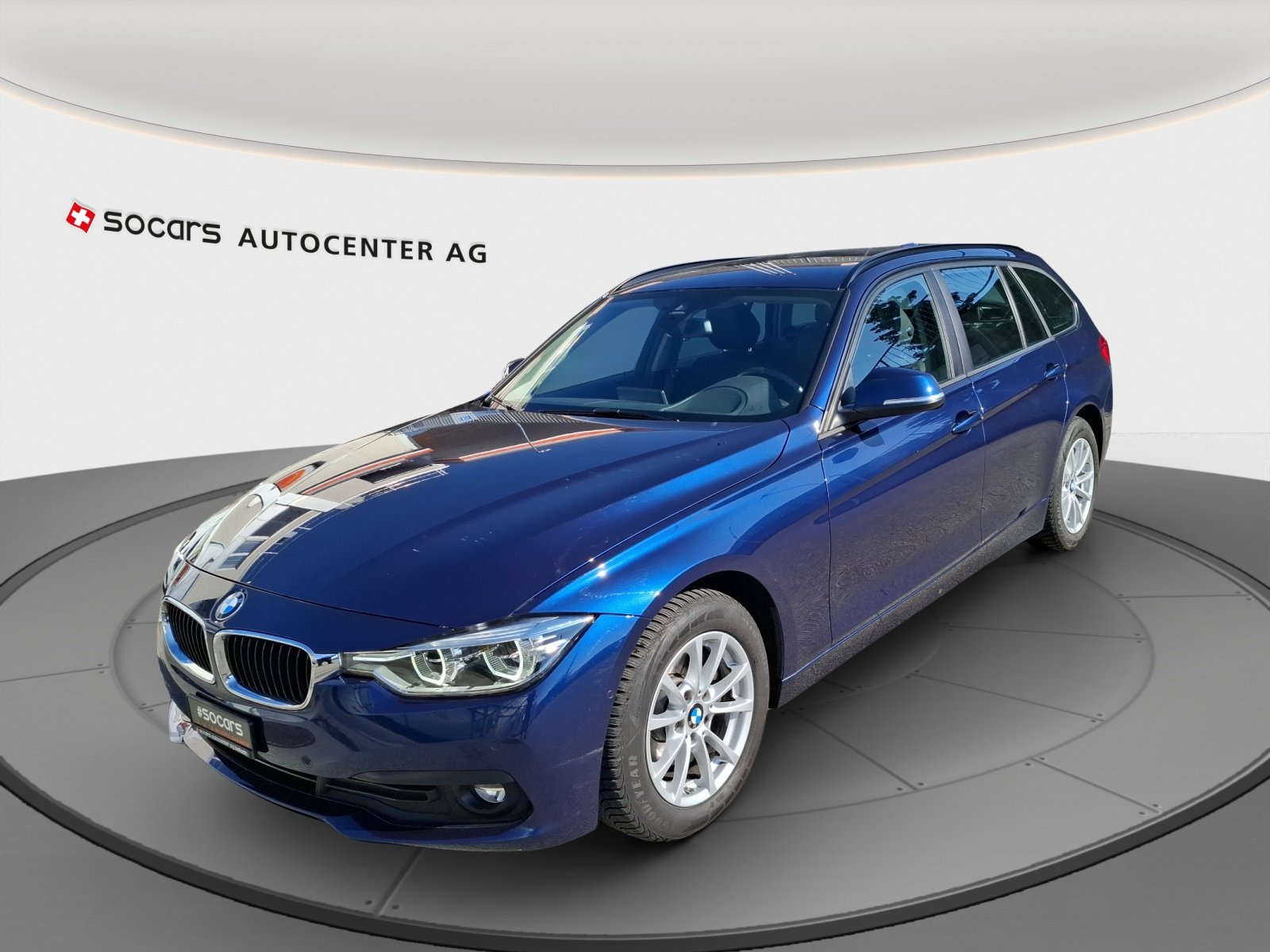 BMW 320d Touring Steptronic // 8-fach bereift // Head-Up Display