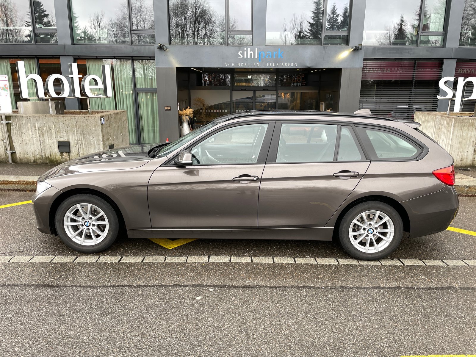BMW 320d Touring, Diesel, Occasion / Utilisé, Manuelle - 2
