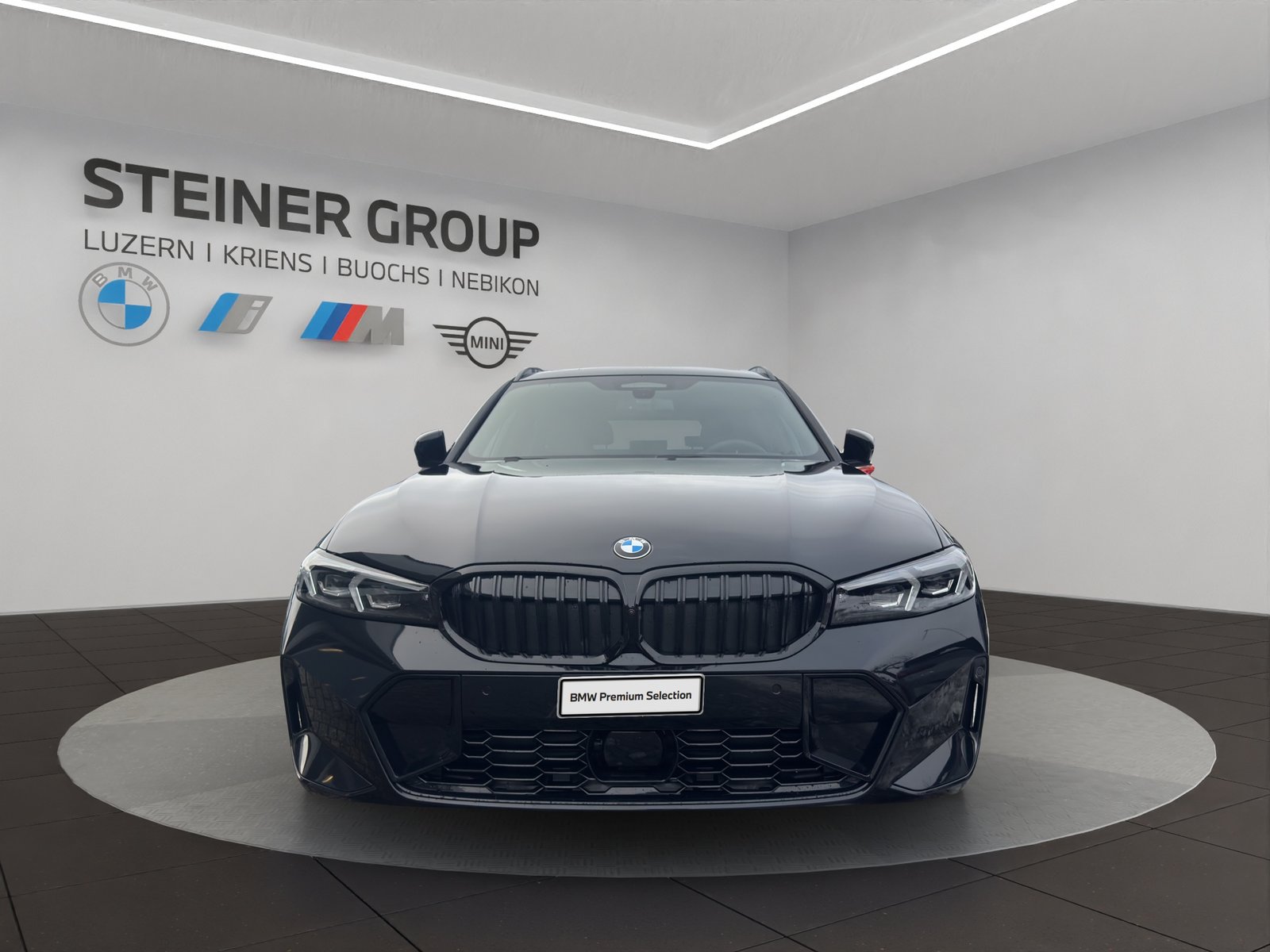 BMW 320d 48V Touring Steptronic M Sport Pro, Mild-Hybrid Diesel/Electric, Second hand / Used, Automatic - 2