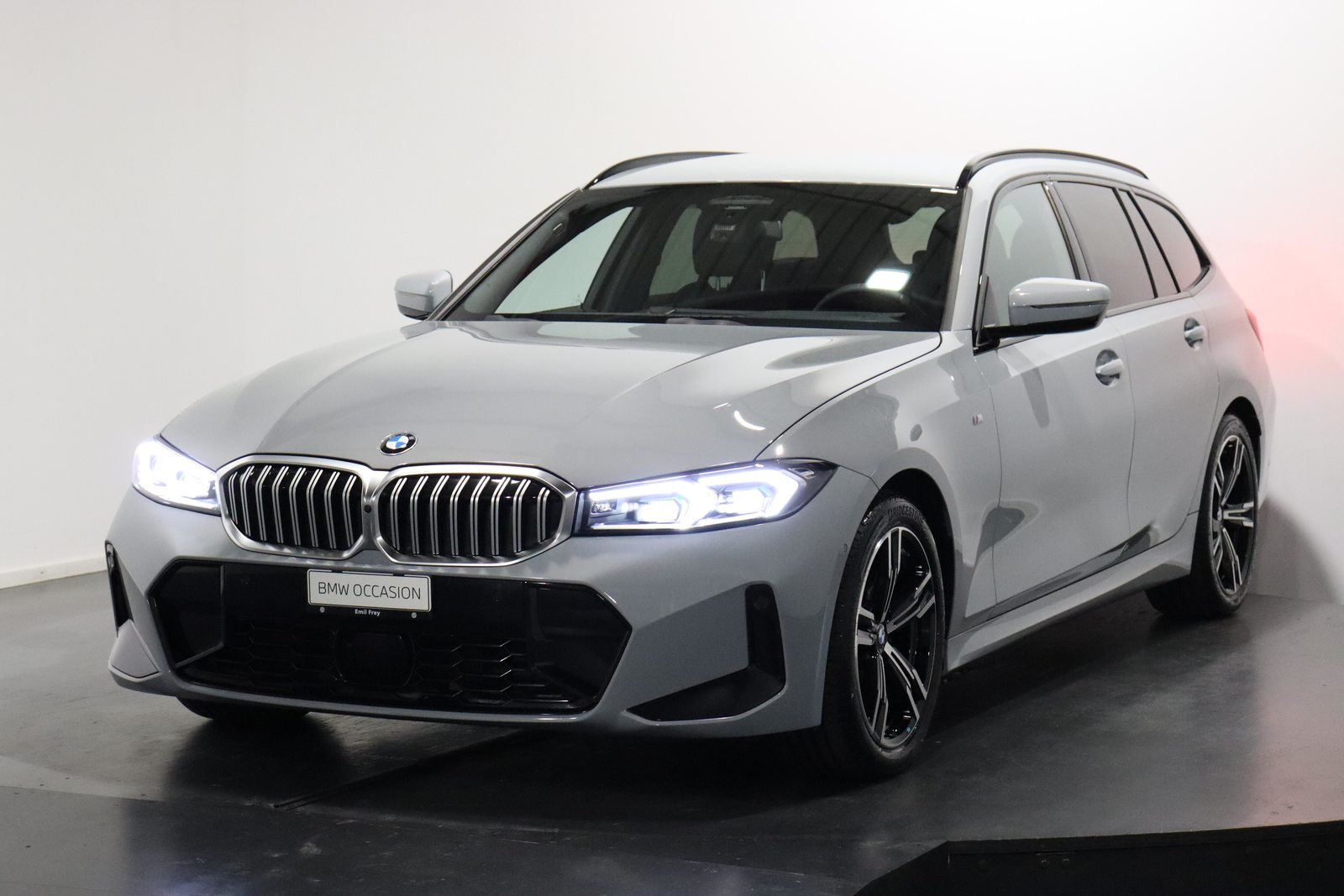 BMW 320d xDrive SAG Touring