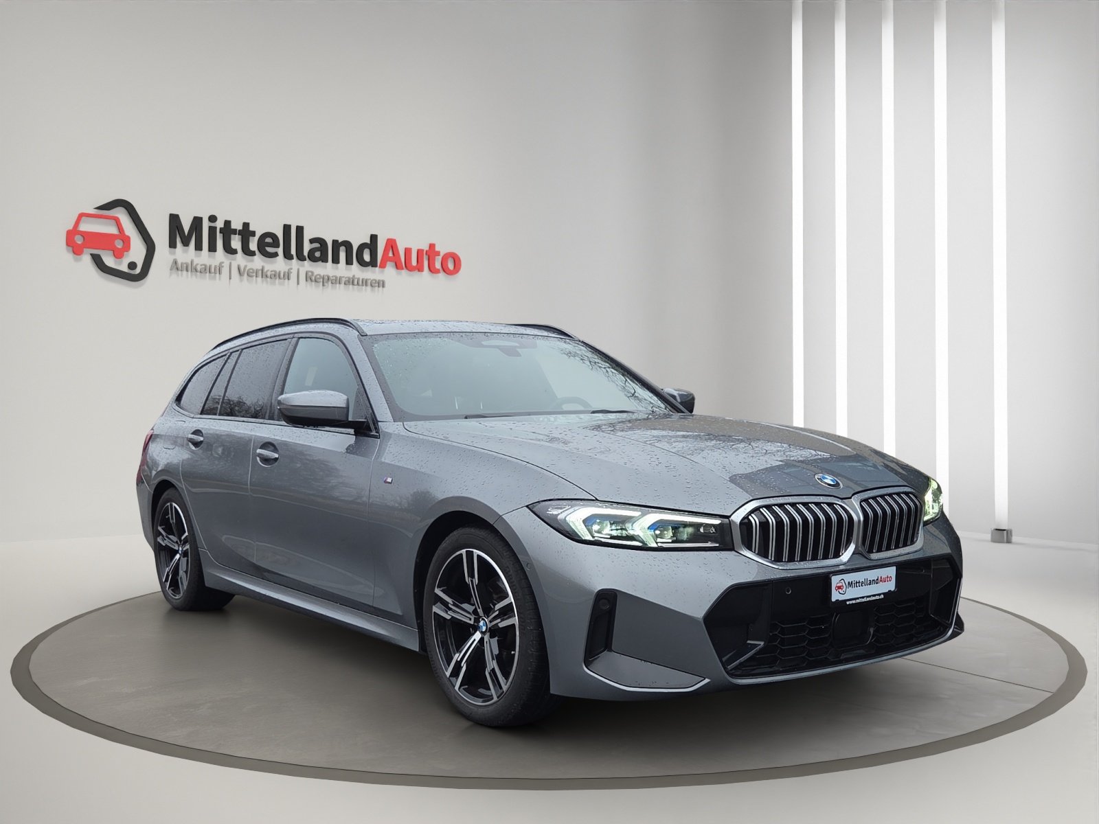 BMW 320d 48V Touring Steptronic M Sport, Mild-Hybrid Diesel/Electric, Second hand / Used, Automatic - 3