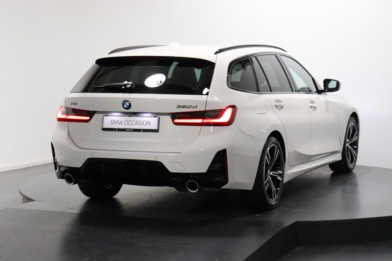 BMW 320d xDrive SAG Touring, Mild-Hybrid Diesel/Electric, Second hand / Used, Automatic - 6