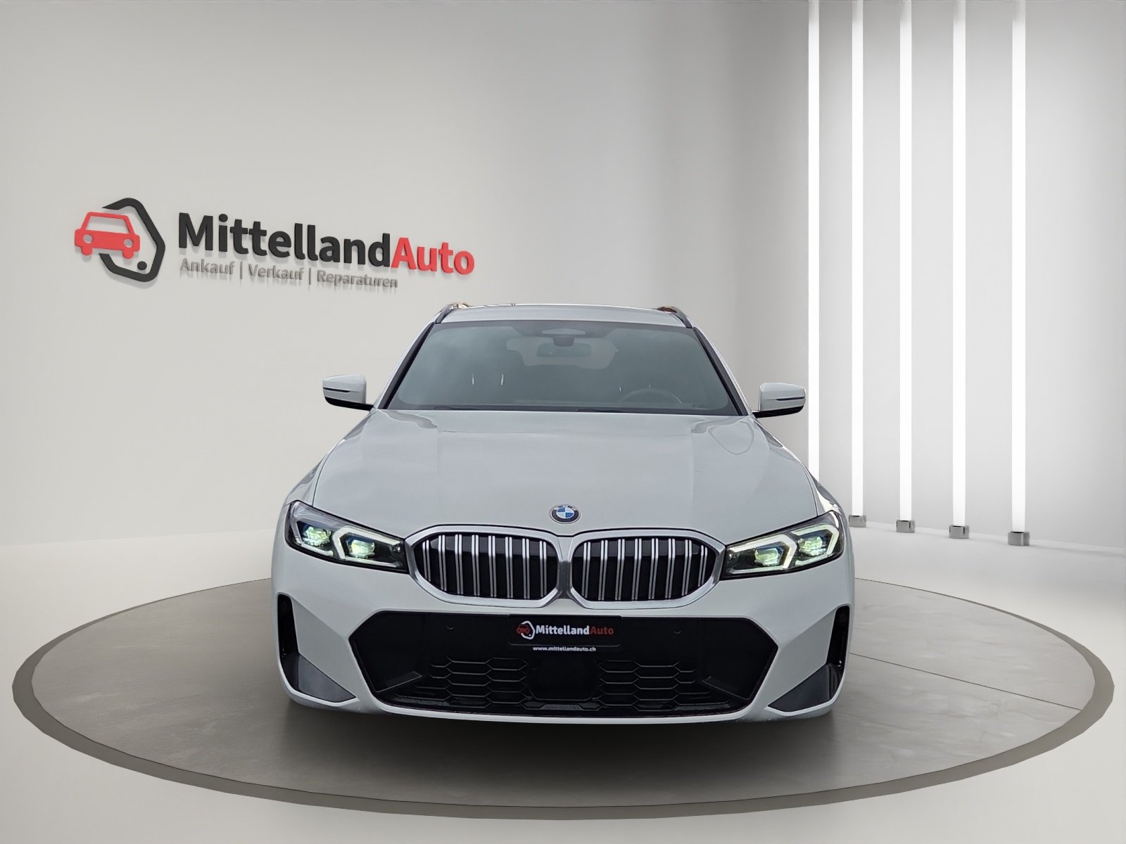 BMW 320d 48V Touring Steptronic M Sport, Mild-Hybrid Diesel/Electric, Second hand / Used, Automatic - 2