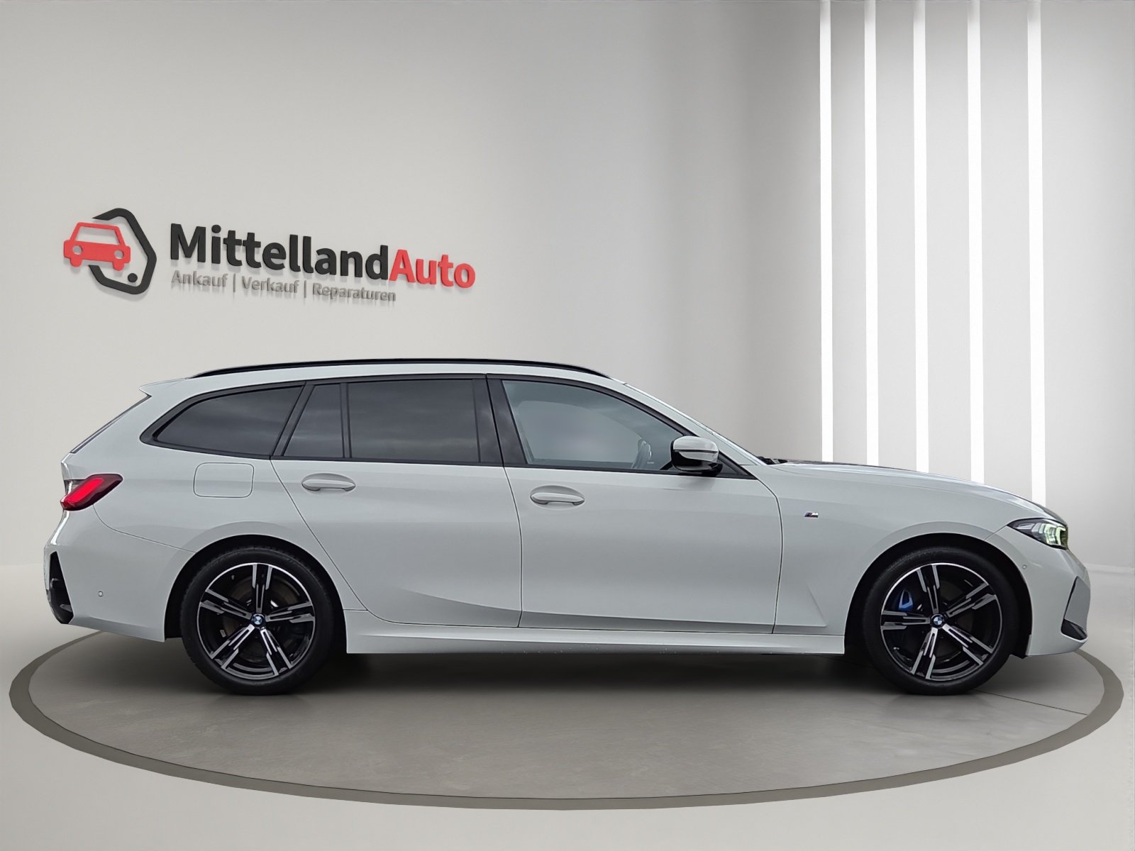 BMW 320d 48V Touring Steptronic M Sport, Mild-Hybrid Diesel/Electric, Second hand / Used, Automatic - 4