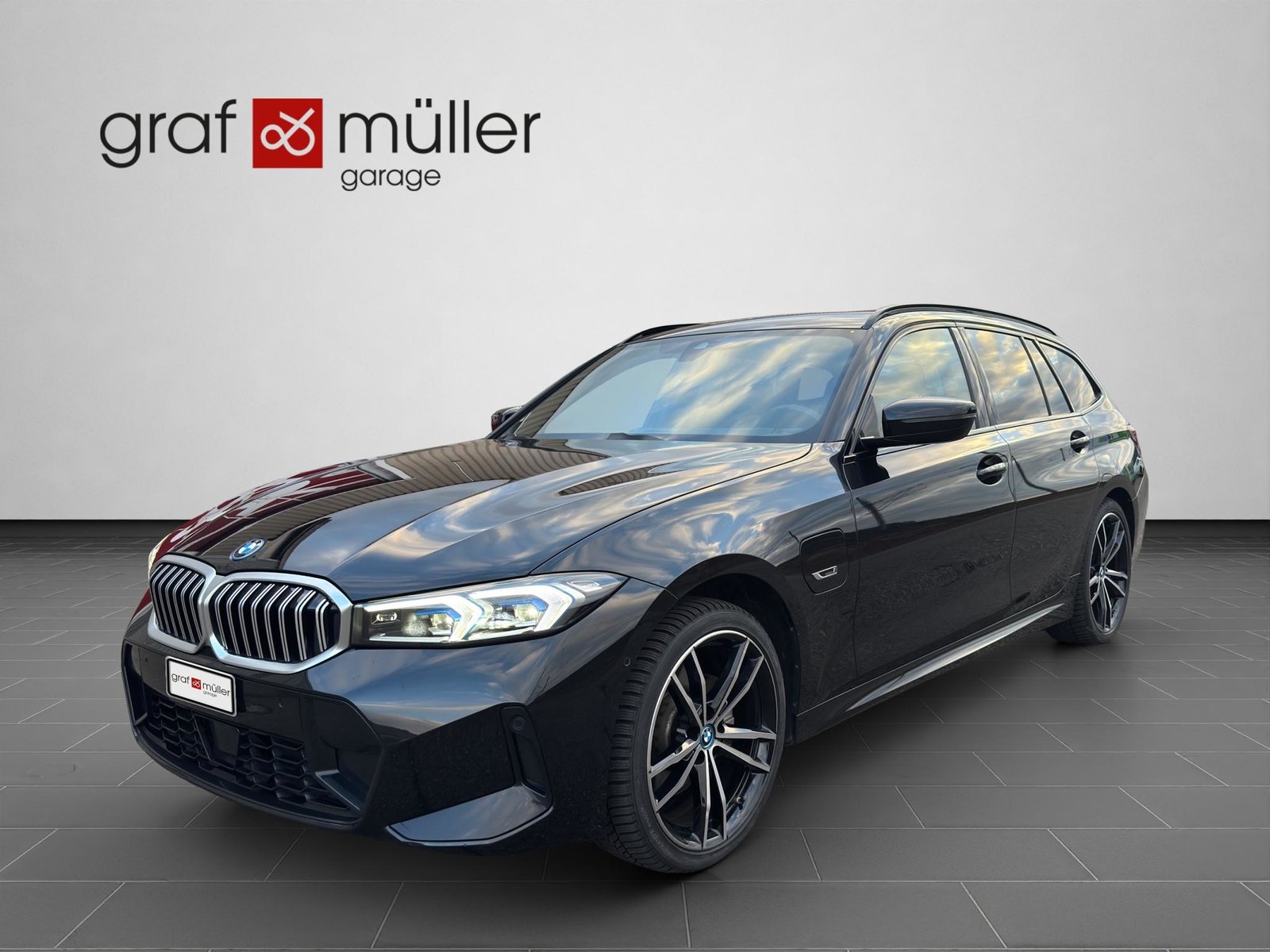BMW 320e M-Sport Touring