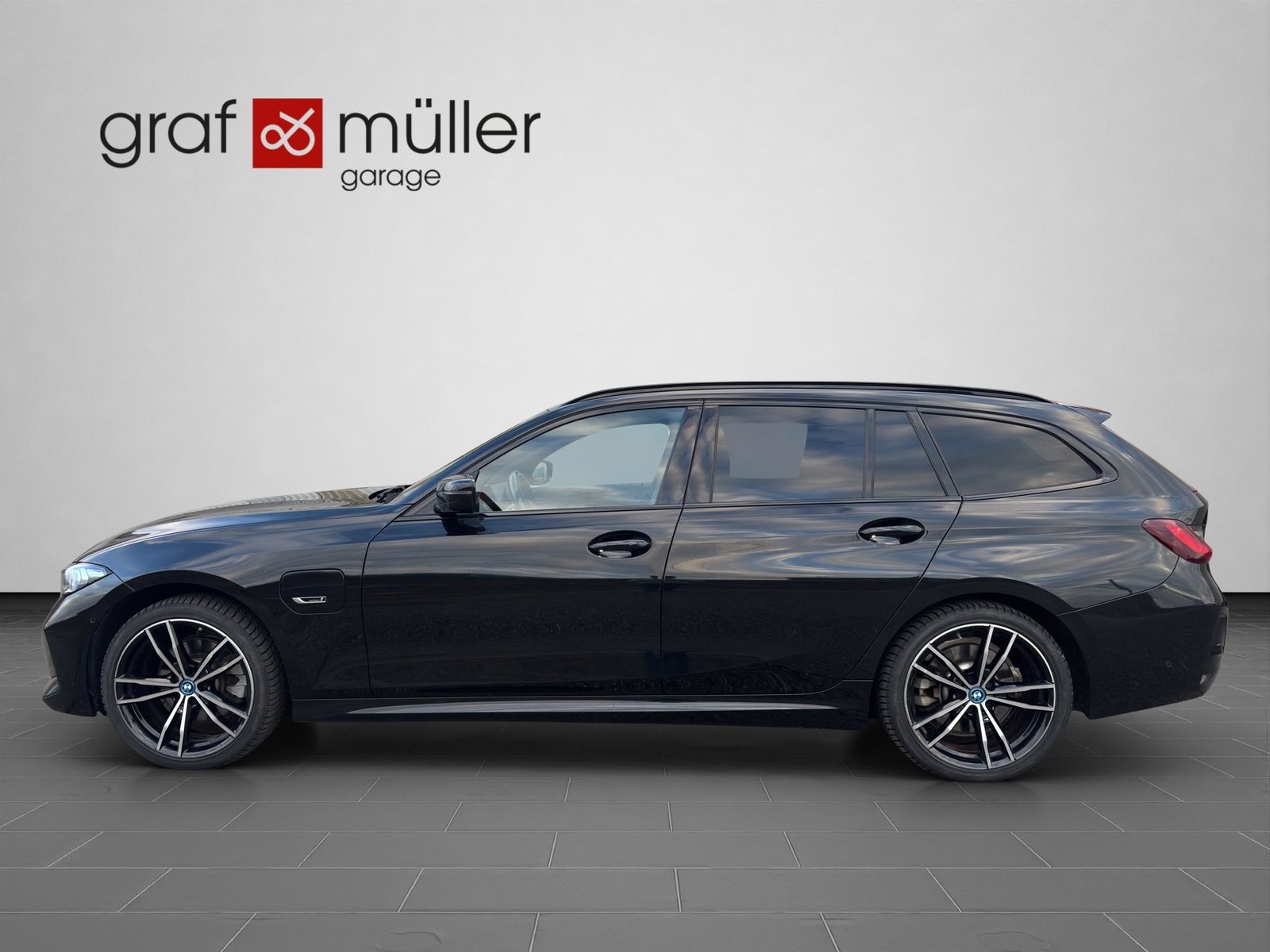 BMW 320e M-Sport Touring, Hybride Rechargeable Essence/Électricité, Occasion / Utilisé, Automatique - 2
