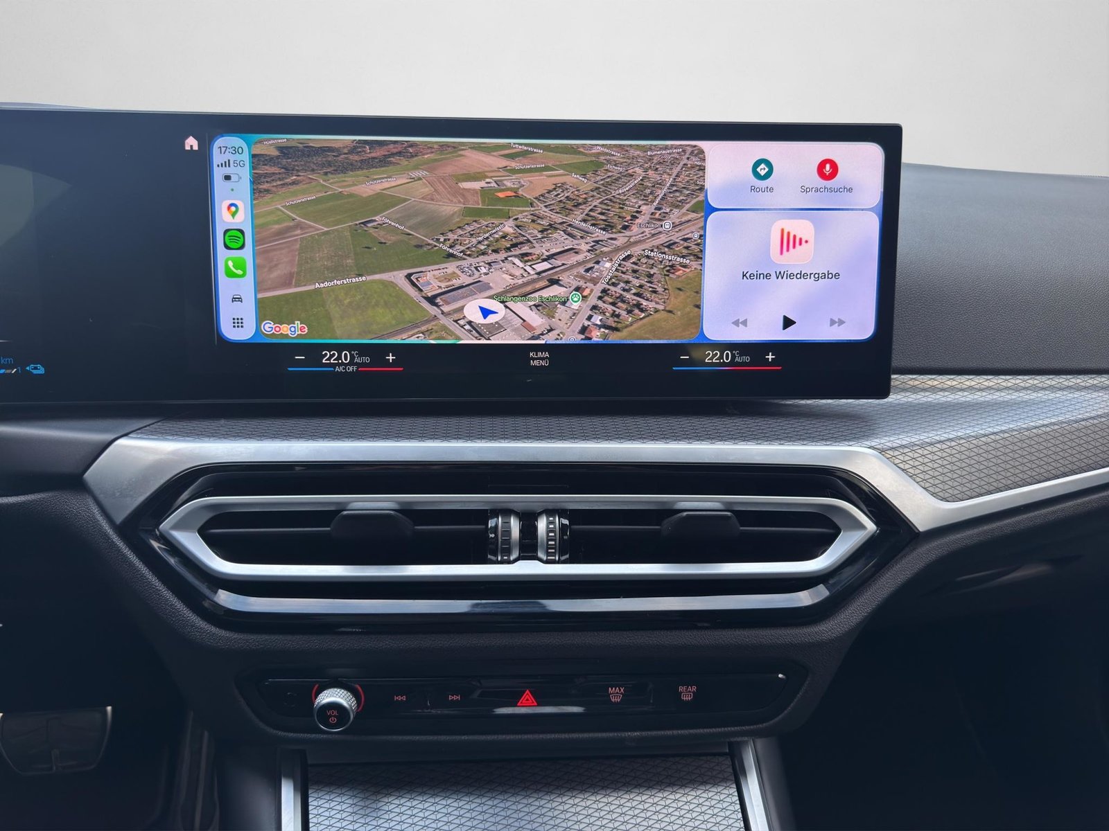 BMW 320e M-Sport Touring, Hybride Rechargeable Essence/Électricité, Occasion / Utilisé, Automatique - 7