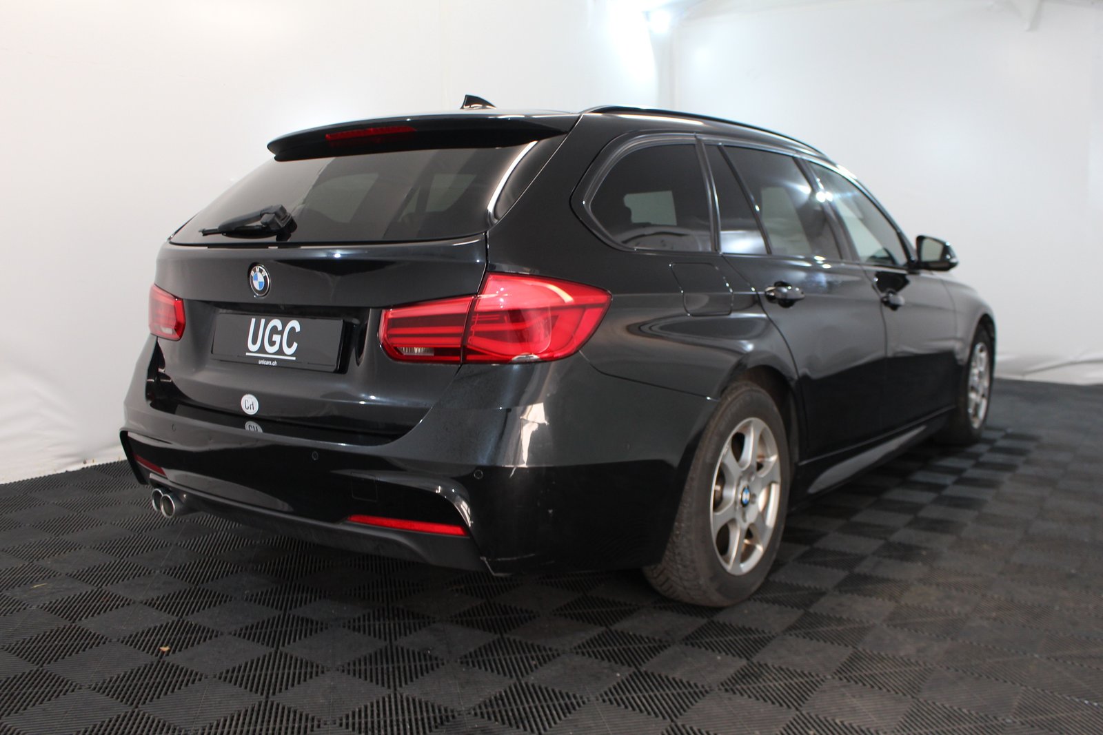 BMW 320d SAG Touring, Diesel, Second hand / Used, Automatic - 6