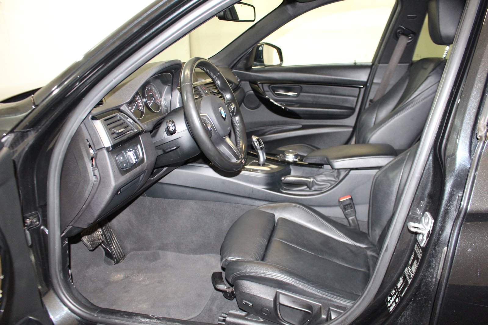 BMW 320d SAG Touring, Diesel, Second hand / Used, Automatic - 7