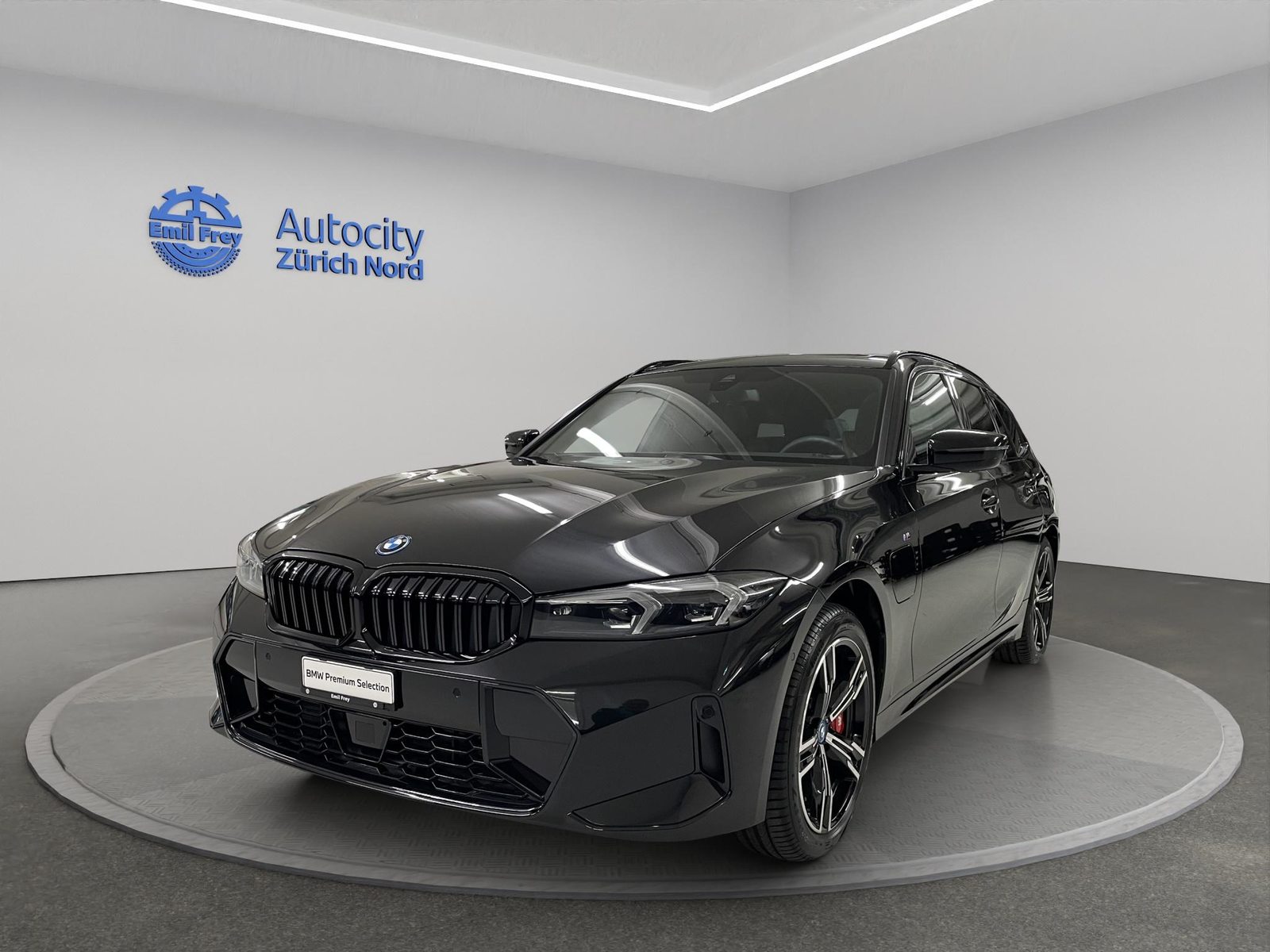 BMW 320e xDrive Touring