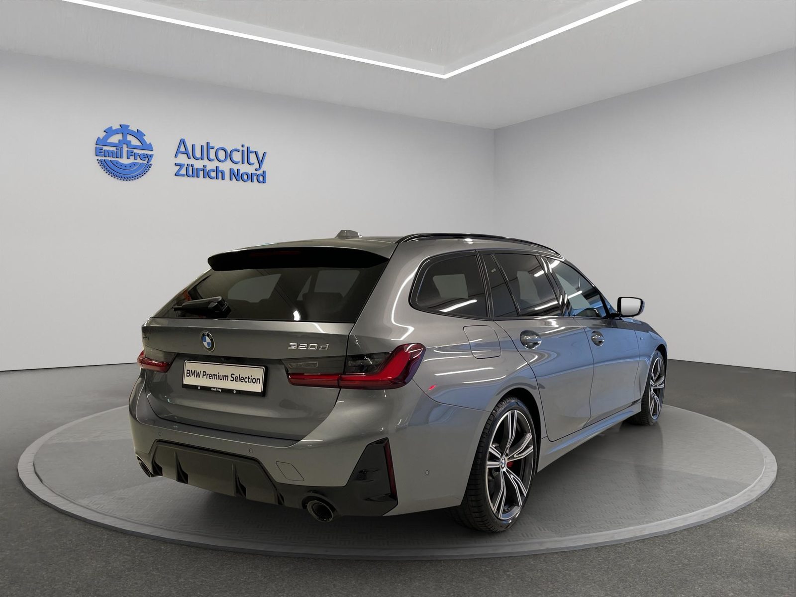 BMW 320d xDrive Touring SAG, Mild-Hybrid Diesel/Electric, Second hand / Used, Automatic - 2