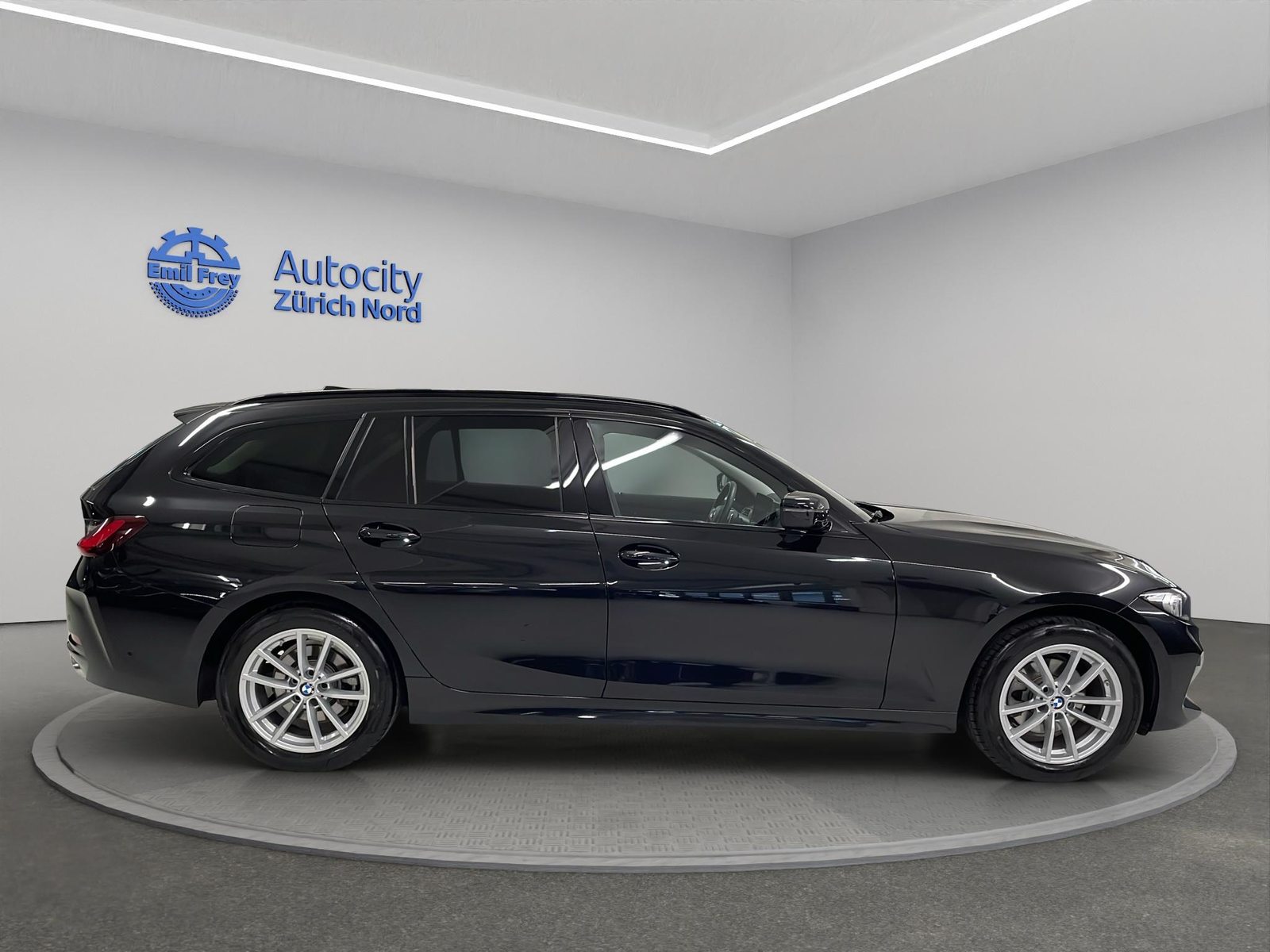 BMW 320d xDrive 48V Touring, Hybride Léger Diesel/Électricité, Occasion / Utilisé, Automatique - 6