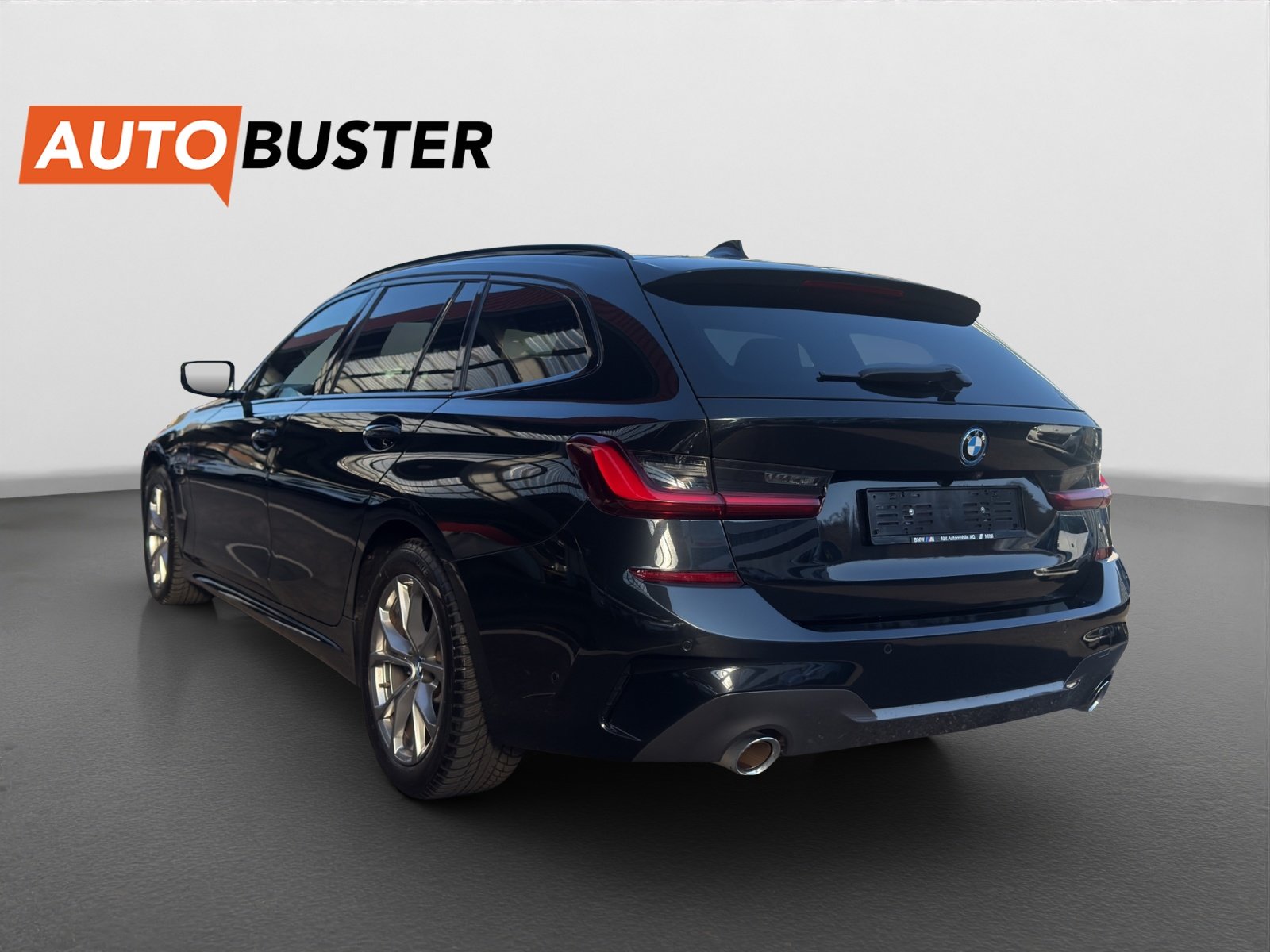 BMW 320e Touring M Sport Steptronic, Plug-in-Hybrid Benzin/Elektro, Occasion / Gebraucht, Automatik - 3