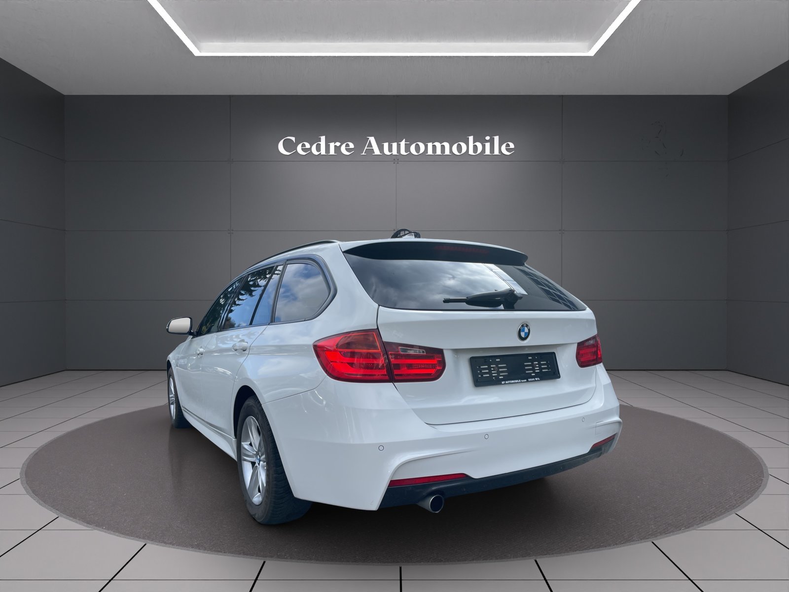 BMW 320d M Sport Touring Steptronic, Diesel, Occasion / Gebraucht, Automatik - 4