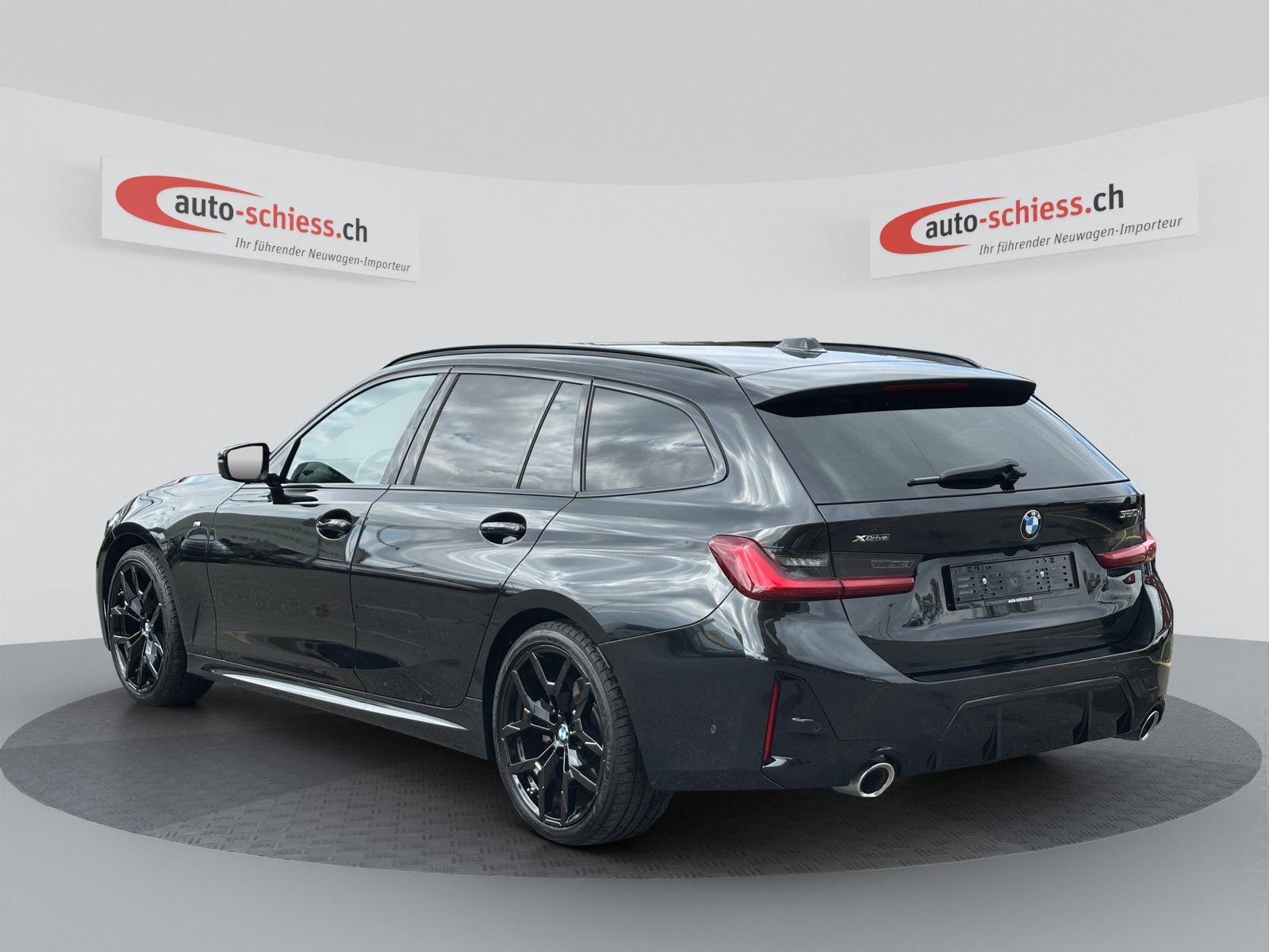 BMW 320d Touring M Sport Steptronic, Mild-Hybrid Diesel/Electric, Second hand / Used, Automatic - 3