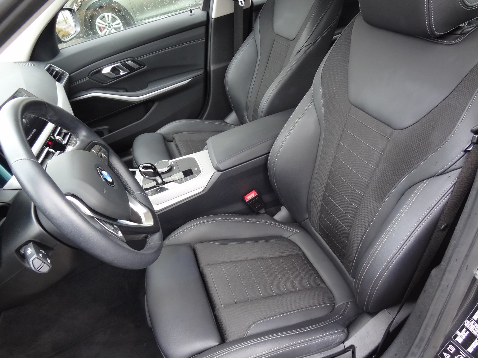 BMW 320d 48V Touring Steptronic, Mild-Hybrid Diesel/Elektro, Occasion / Gebraucht, Automatik - 7