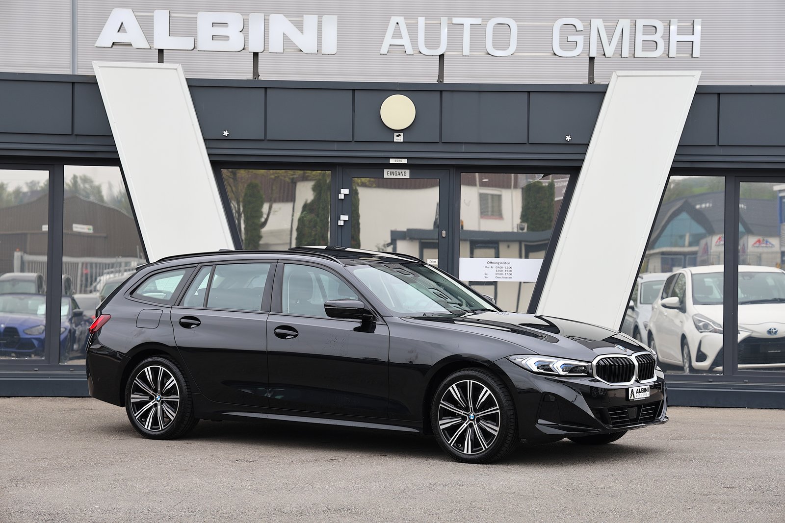 BMW 320d 48V Touring Steptronic, Mild-Hybrid Diesel/Electric, Second hand / Used, Automatic - 2