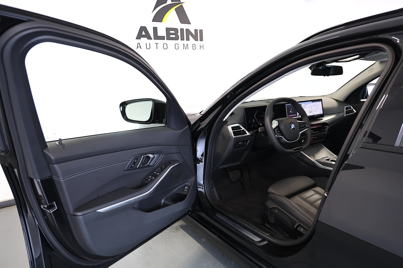 BMW 320d 48V Touring Steptronic, Mild-Hybrid Diesel/Electric, Second hand / Used, Automatic - 5