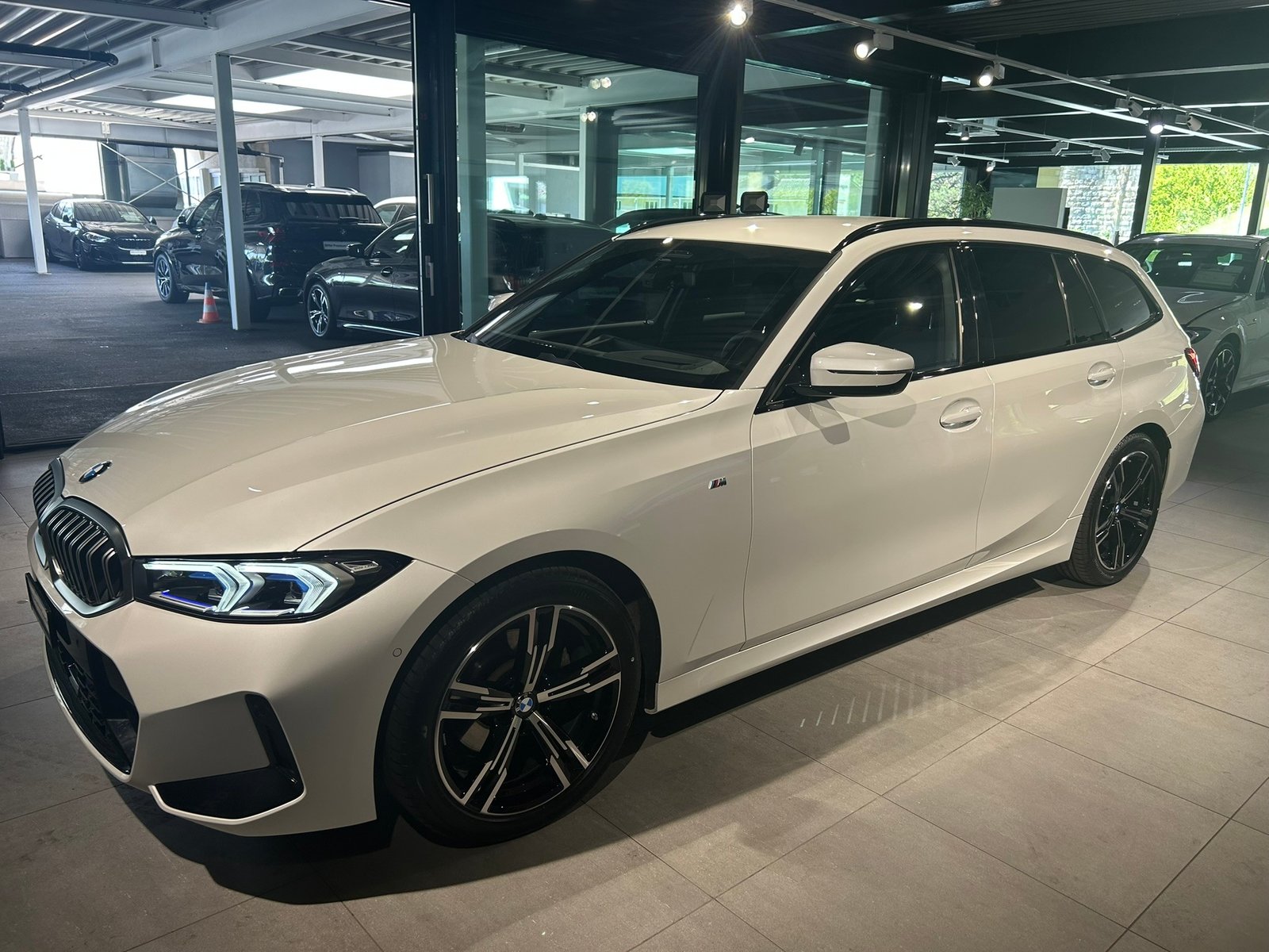 BMW 320d 48V Touring Steptronic M Sport