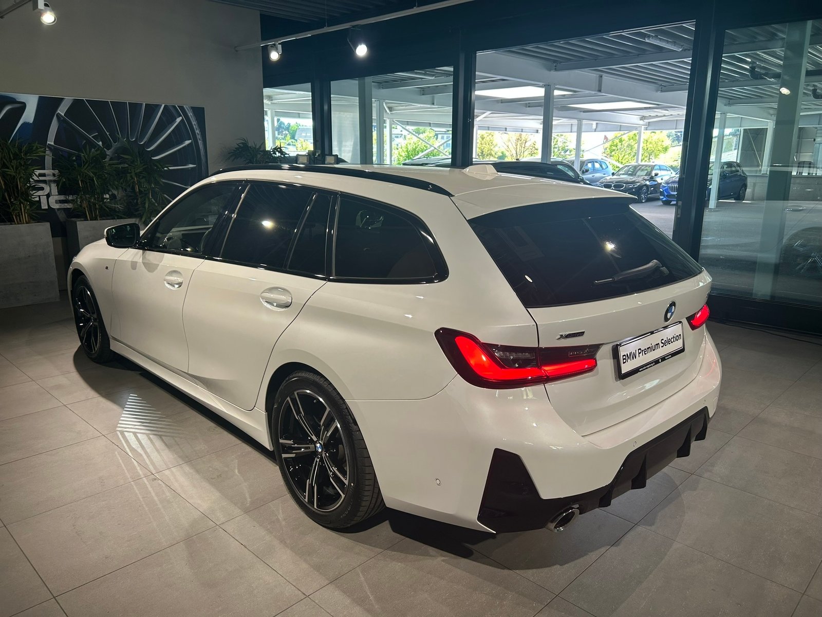BMW 320d 48V Touring Steptronic M Sport, Hybride Leggero Diesel/Elettrica, Occasioni / Usate, Automatico - 4