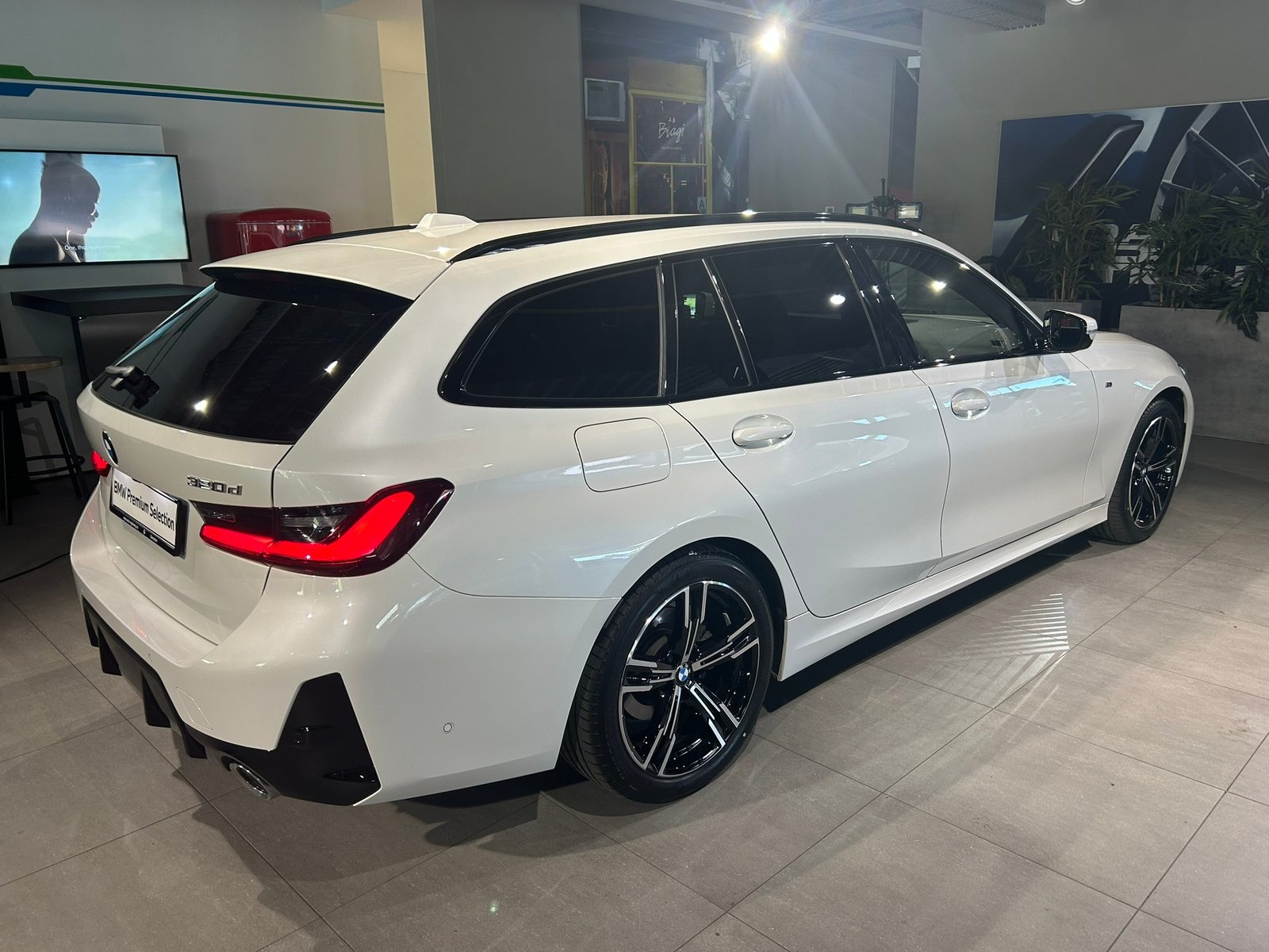 BMW 320d 48V Touring Steptronic M Sport, Hybride Leggero Diesel/Elettrica, Occasioni / Usate, Automatico - 5