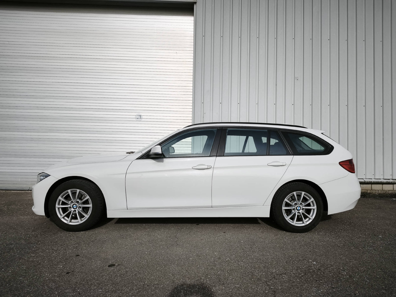 BMW 320d Touring, Diesel, Occasion / Utilisé, Automatique - 5