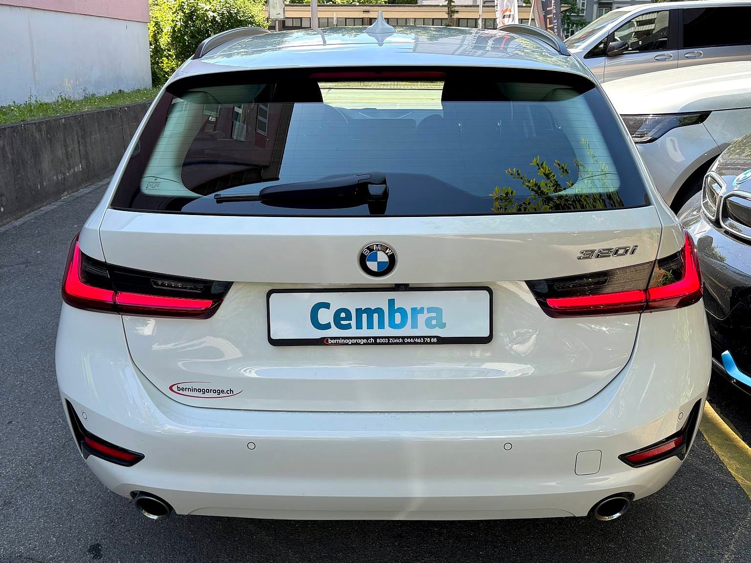 BMW 320i Touring, Essence, Occasion / Utilisé, Automatique - 3