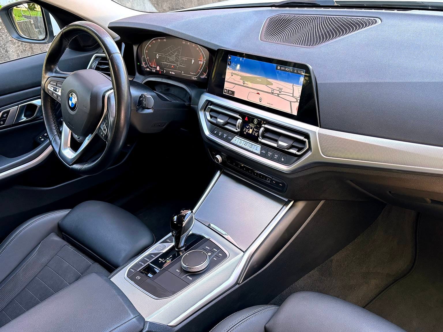 BMW 320i Touring, Essence, Occasion / Utilisé, Automatique - 5