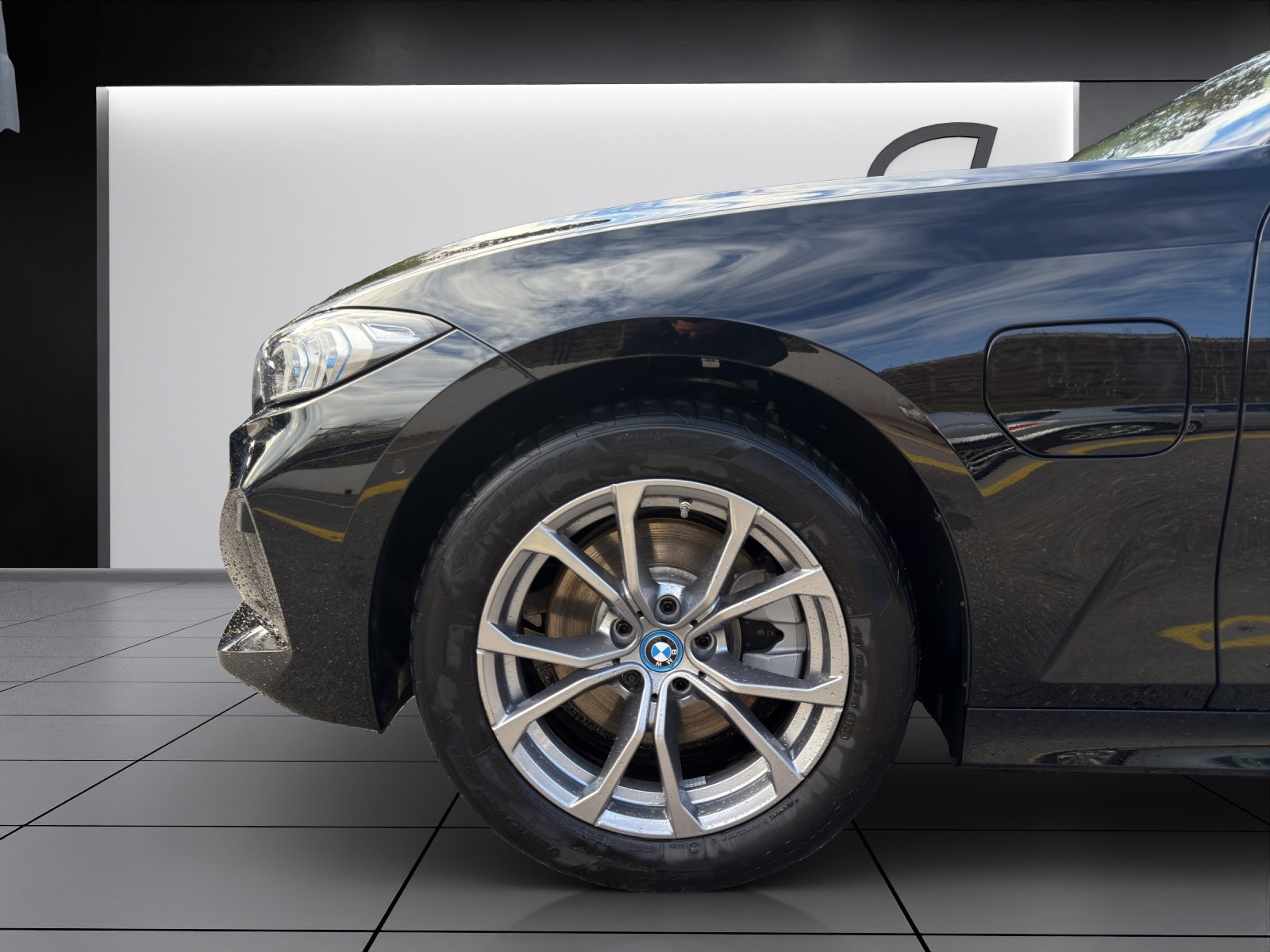 BMW 320e Touring, Hybride Rechargeable Essence/Électricité, Occasion / Utilisé, Automatique - 6