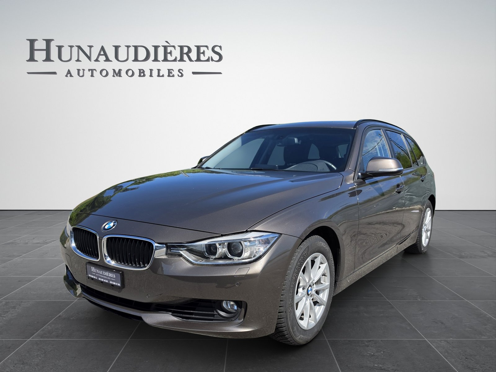 BMW 320i Touring Steptronic