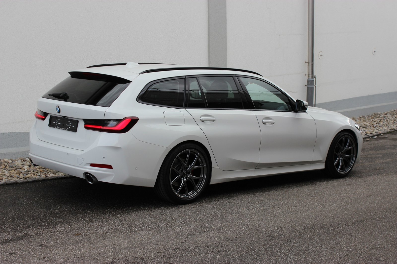 BMW 320d 48V Touring zbinden performance package, Mild-Hybrid Diesel/Electric, Second hand / Used, Automatic - 6