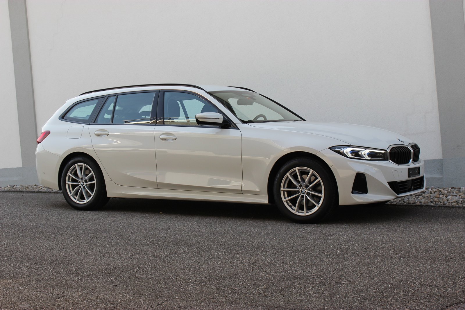 BMW 320d 48V Touring *ANHÄNGERKUPPLUNG*, Hybride Léger Diesel/Électricité, Occasion / Utilisé, Automatique - 6