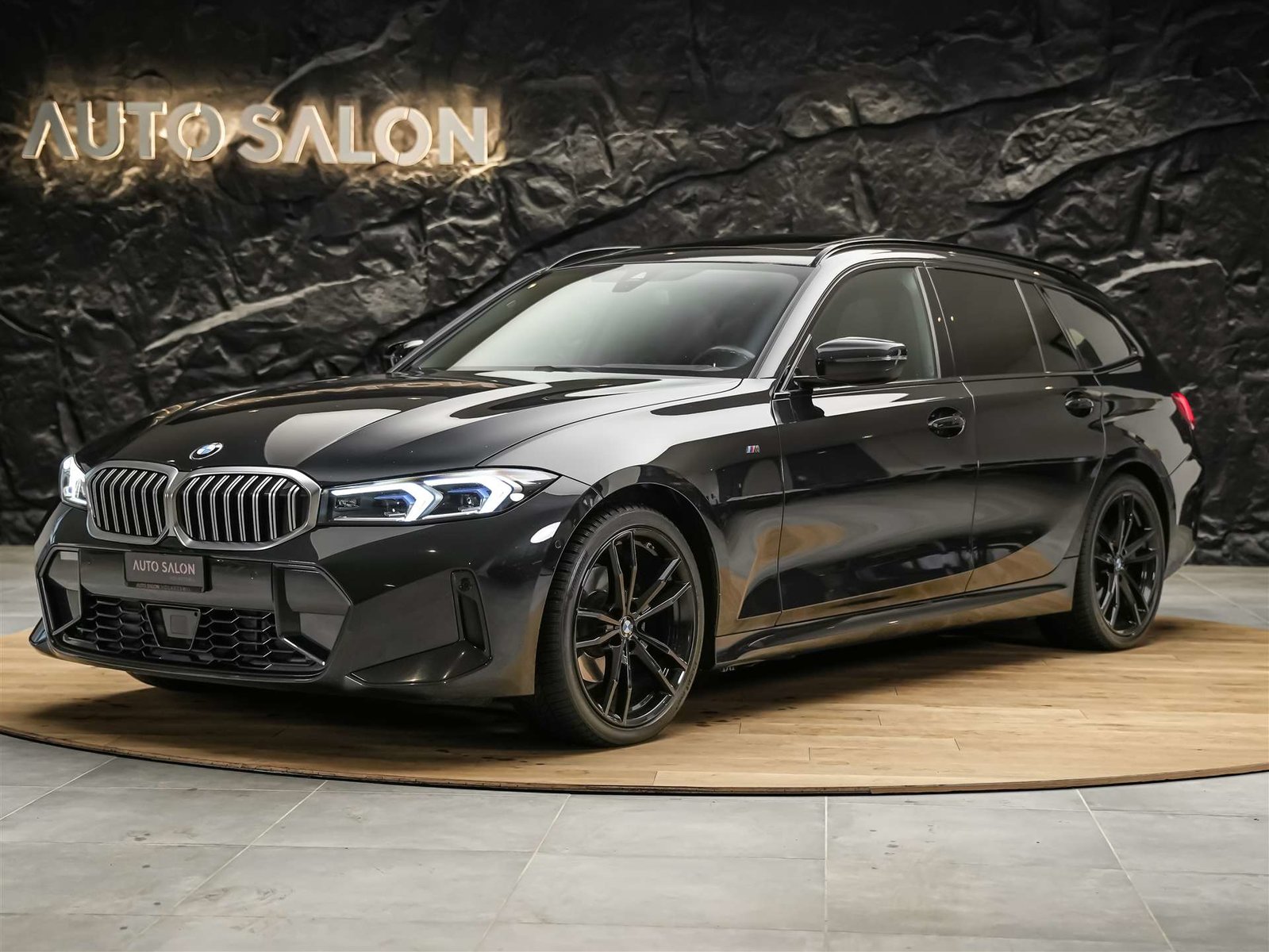 BMW 320d Touring M Sport *Facelift*CH-Auto*Panorama*H