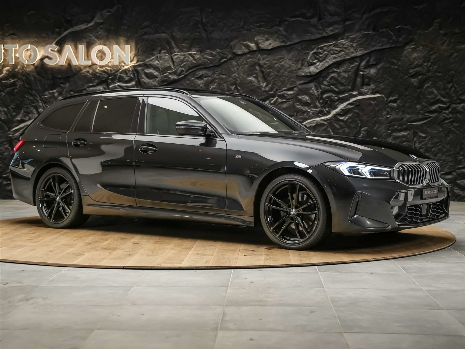 BMW 320d Touring M Sport *Facelift*CH-Auto*Panorama*H, Diesel, Occasion / Utilisé, Automatique - 6