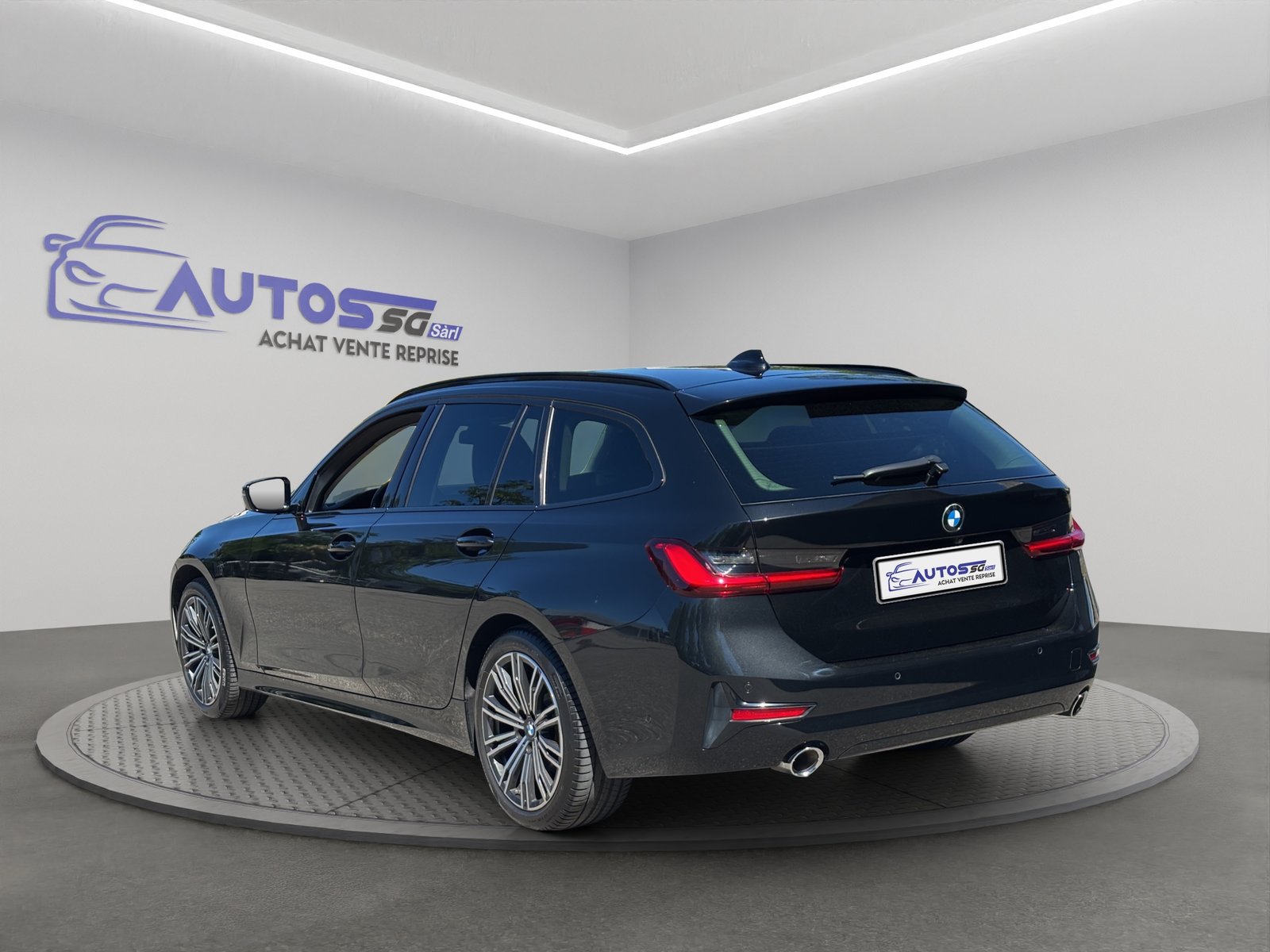 BMW 320d Touring Luxury Line Steptronic, Diesel, Occasioni / Usate, Automatico - 3